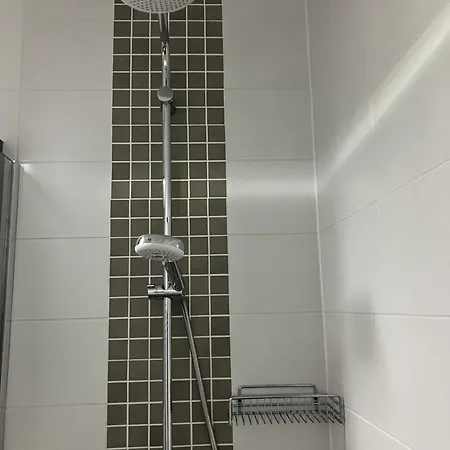 Aaa Apartman *