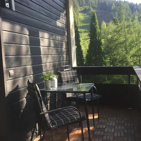 Aaa Apartman *
